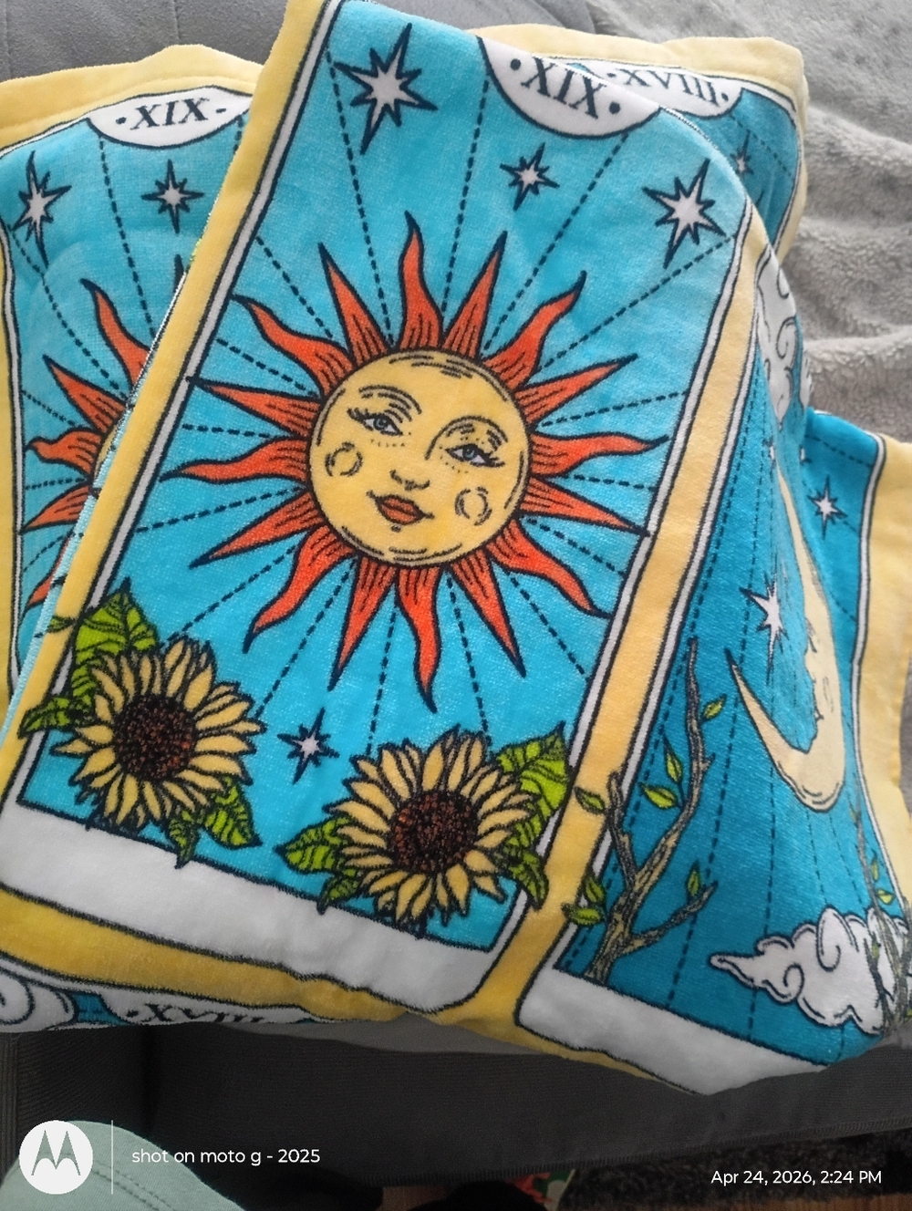 Beach Towel Tarot Card 30in x 60in NWT Astrology Vacation Pool Swim